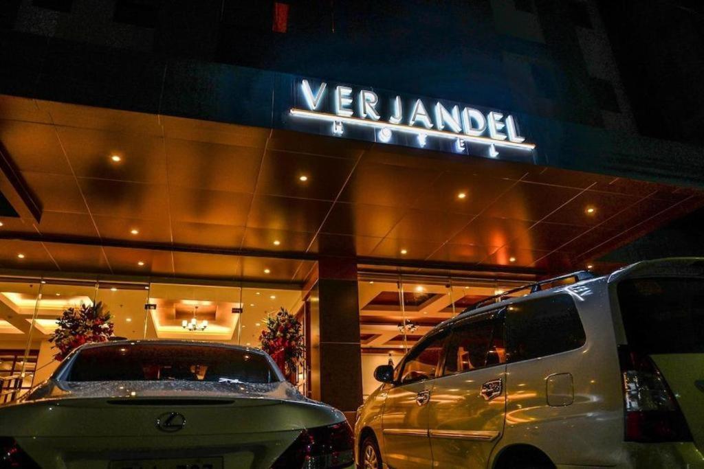 Verjandel Hotel Quezon City Exterior photo